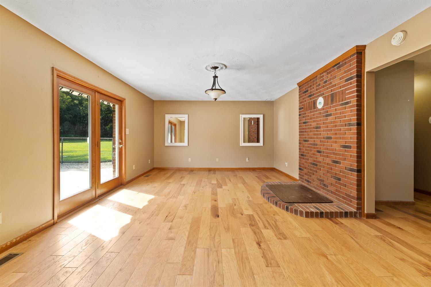 1459 Graces Run Road Winchester, OH 45697 - Photo 8 of 34