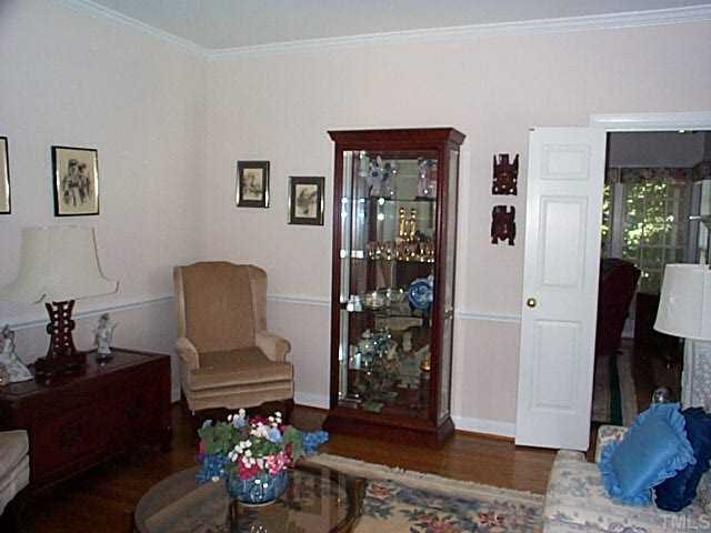 824 Reading Circle Raleigh, NC 27615 - Photo 2 of 12 FORMAL LIVING ROOM