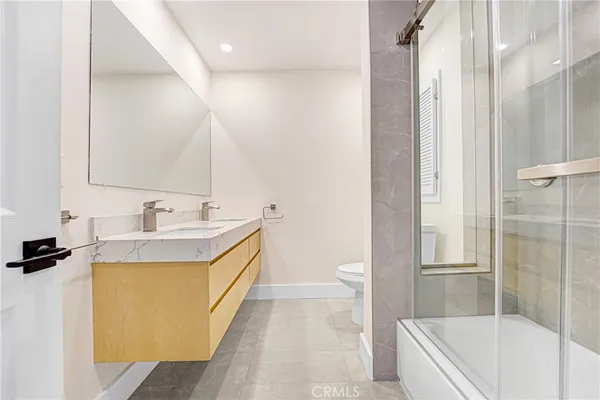 $1,429,000 | 18216 Hartland Street, Reseda, CA 91335