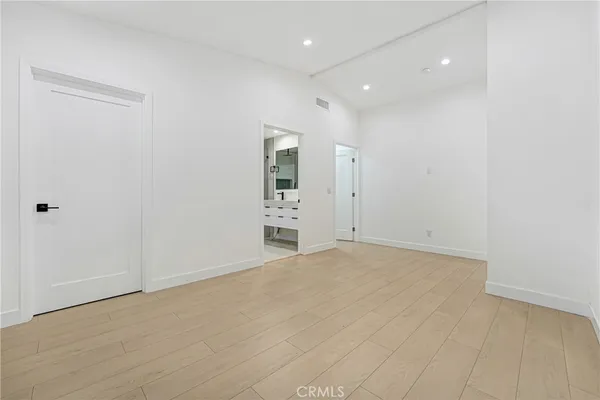 $1,429,000 | 18216 Hartland Street, Reseda, CA 91335