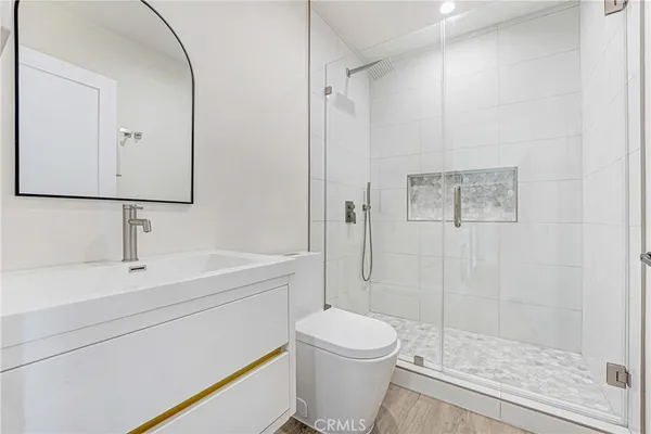 $1,429,000 | 18216 Hartland Street, Reseda, CA 91335