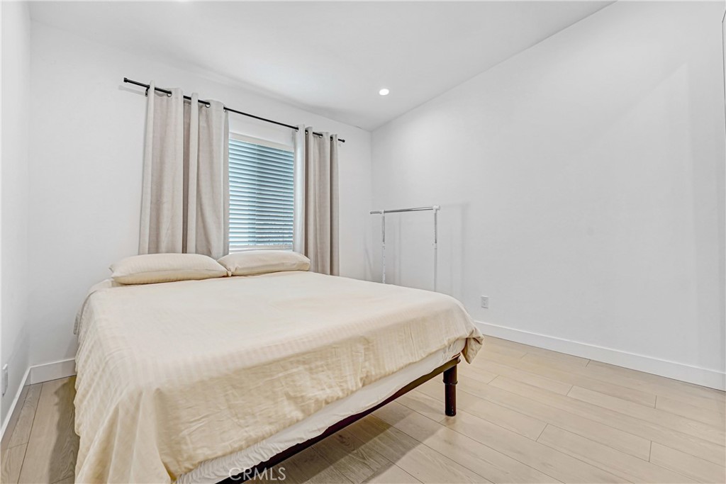 18216 Hartland Street Reseda, CA 91335 - Photo 25 of 29