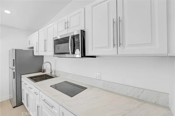 $1,429,000 | 18216 Hartland Street, Reseda, CA 91335