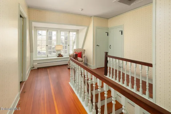 a view of entryway