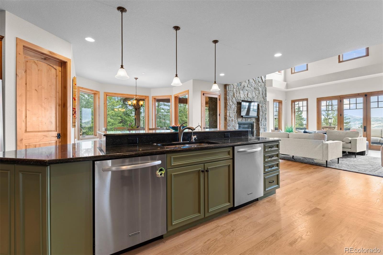 81 Outpost Lane Evergreen, CO 80439 - Photo 12 of 50