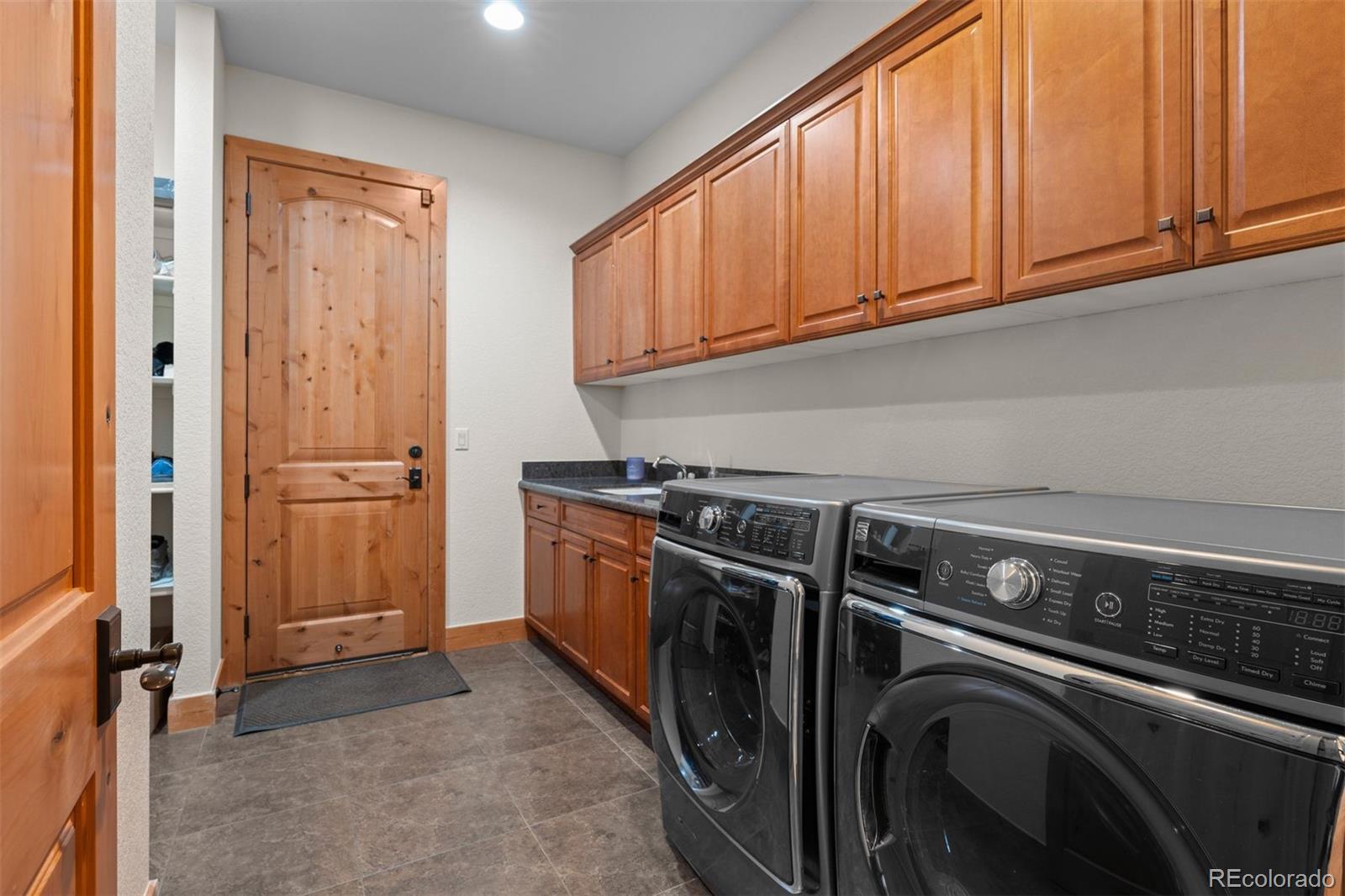 81 Outpost Lane Evergreen, CO 80439 - Photo 17 of 50