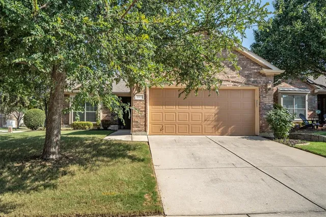 $325,000 | 3801 Pineoak Lane, Denton, TX 76210