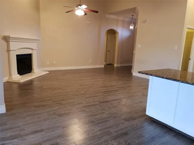 $2,200 | 820 Poncho Lane, Fort Worth, TX 76052