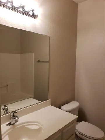 $2,200 | 820 Poncho Lane, Fort Worth, TX 76052