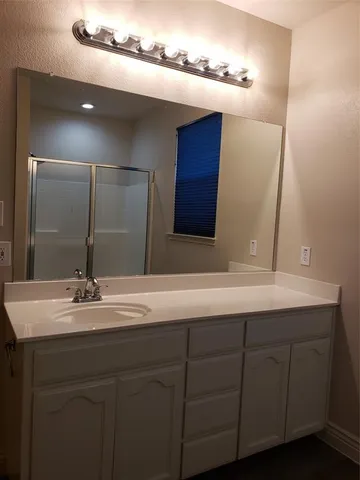 $2,200 | 820 Poncho Lane, Fort Worth, TX 76052