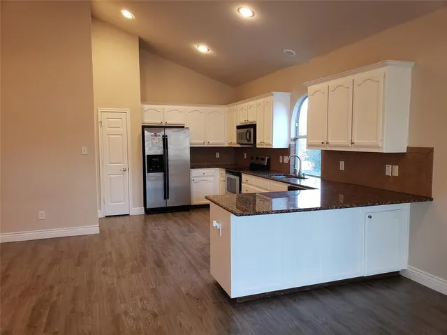 $2,200 | 820 Poncho Lane, Fort Worth, TX 76052