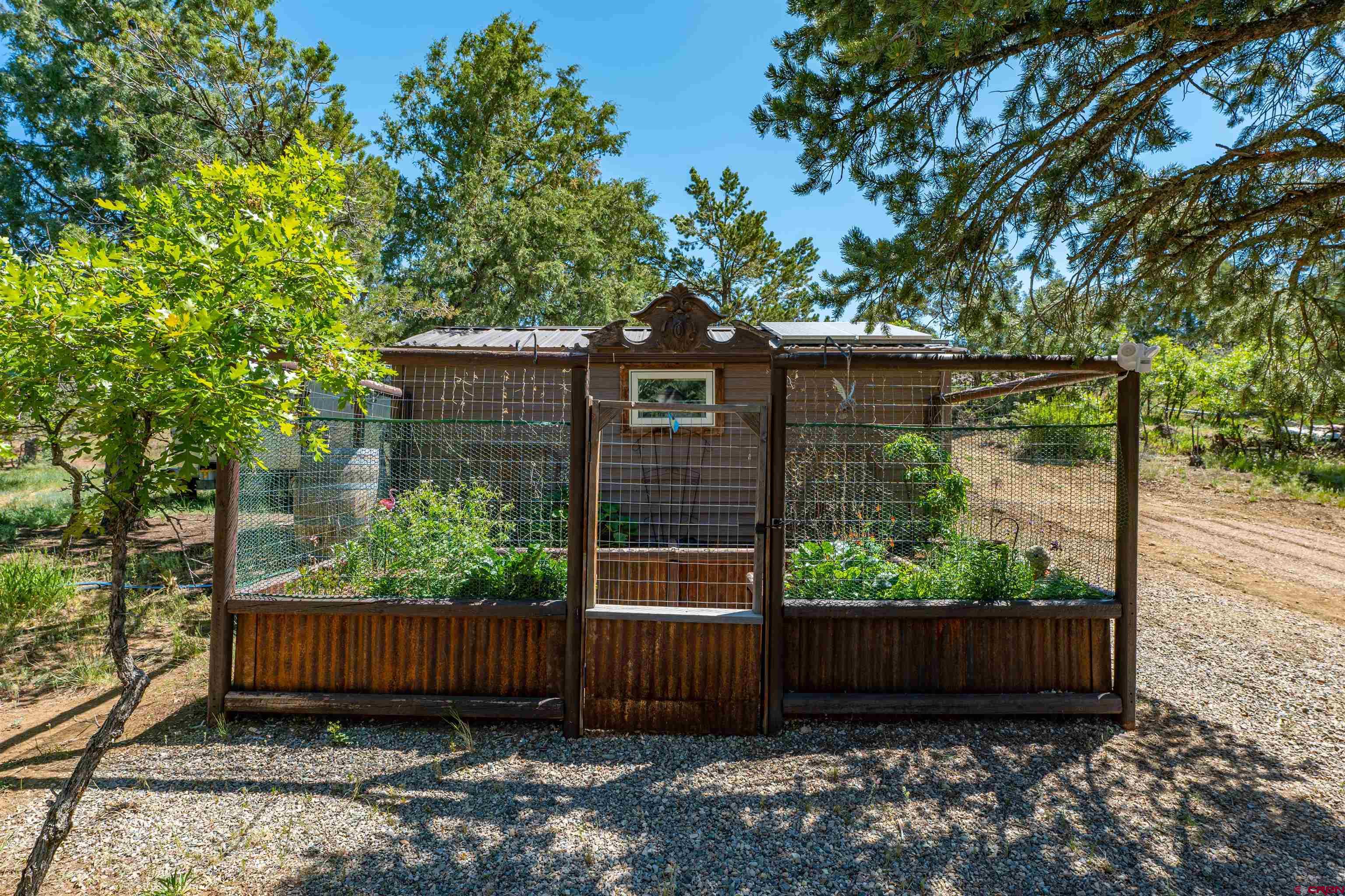 10 Alpine Drive Durango, CO 81301 - Photo 15 of 24 a view of a back yard of a house