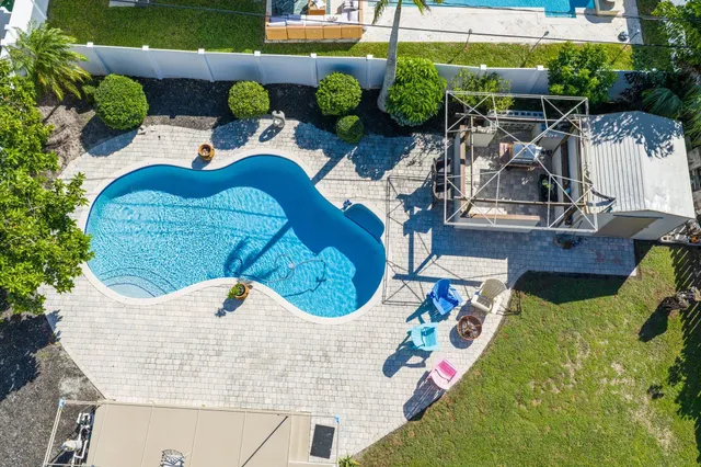 $1,244,400 | 4850 Northeast 28th Avenue, Fort Lauderdale, FL 33308