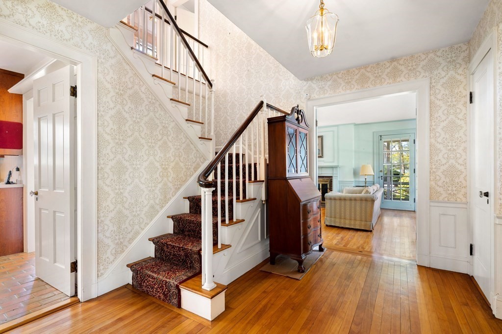 159 Colon Street Beverly, MA 01915 - Photo 12 of 40 Gallery Image 12