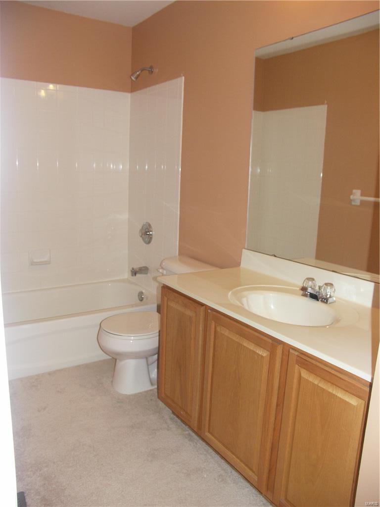 8 Compass Pointe St. Louis, MO 63129 - Photo 13 of 23 Gallery Image 13