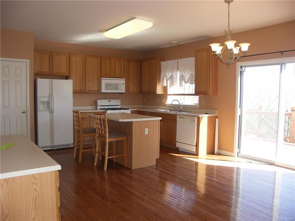 8 Compass Pointe St. Louis, MO 63129 - Photo 7 of 23 Gallery Image 7