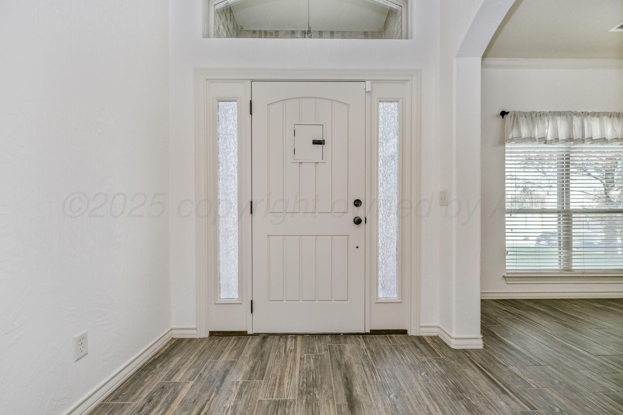 3407 Spokane Avenue Amarillo, TX 79118 - Photo 3 of 24 Entrance