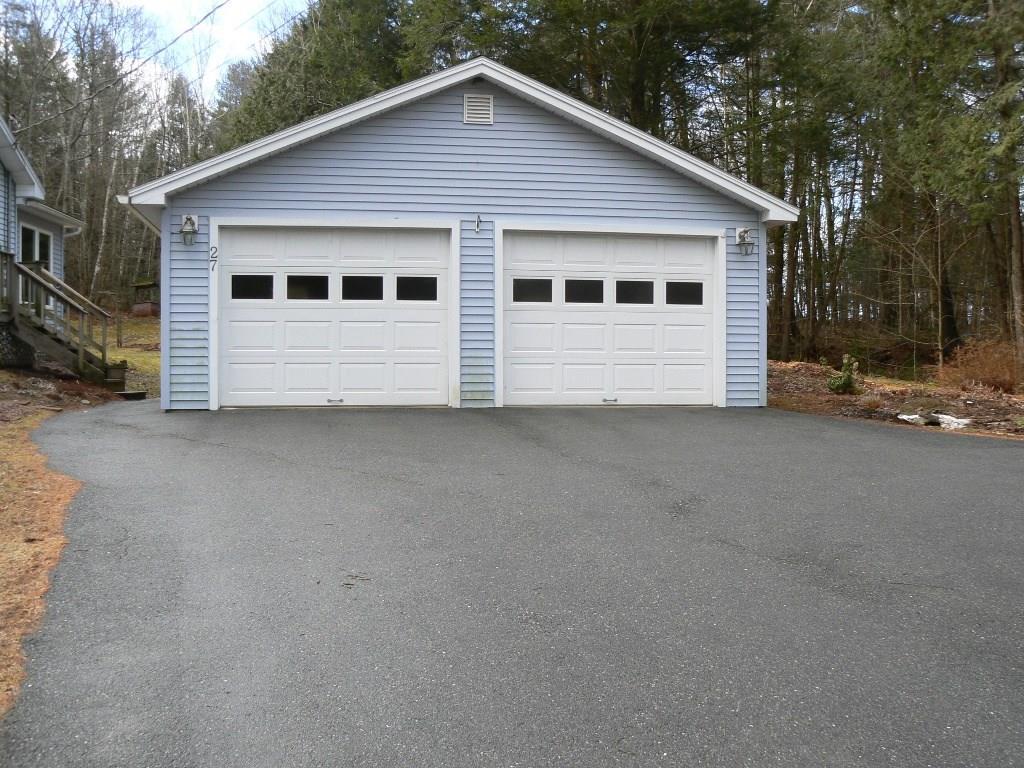 27 Dutton Road South China, ME 04358 - Photo 3 of 26 Photo