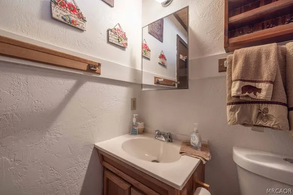$274,900 | 1029 Sequoia Drive, Big Bear City, CA 92314