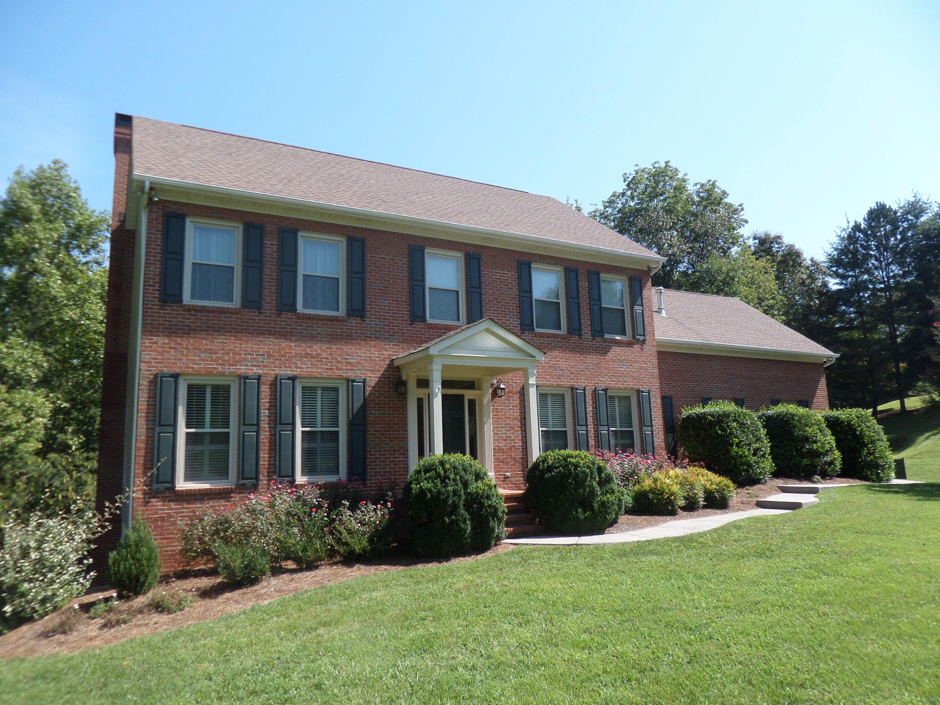 18 Radisson Cove Oak Ridge, TN 37830 - Photo 1 of 40 18 Radisson Cove