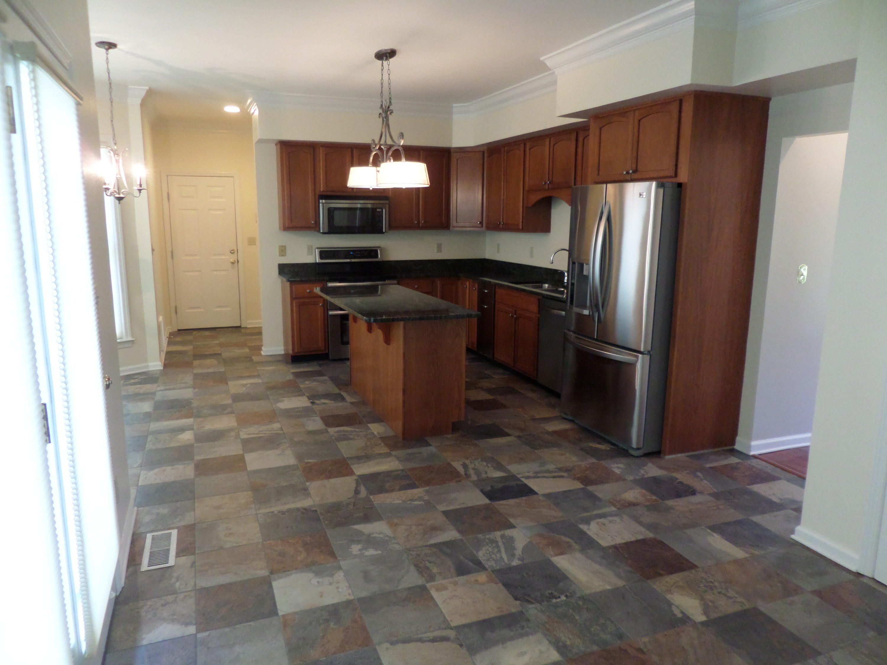 18 Radisson Cove Oak Ridge, TN 37830 - Photo 2 of 40 Kitchen