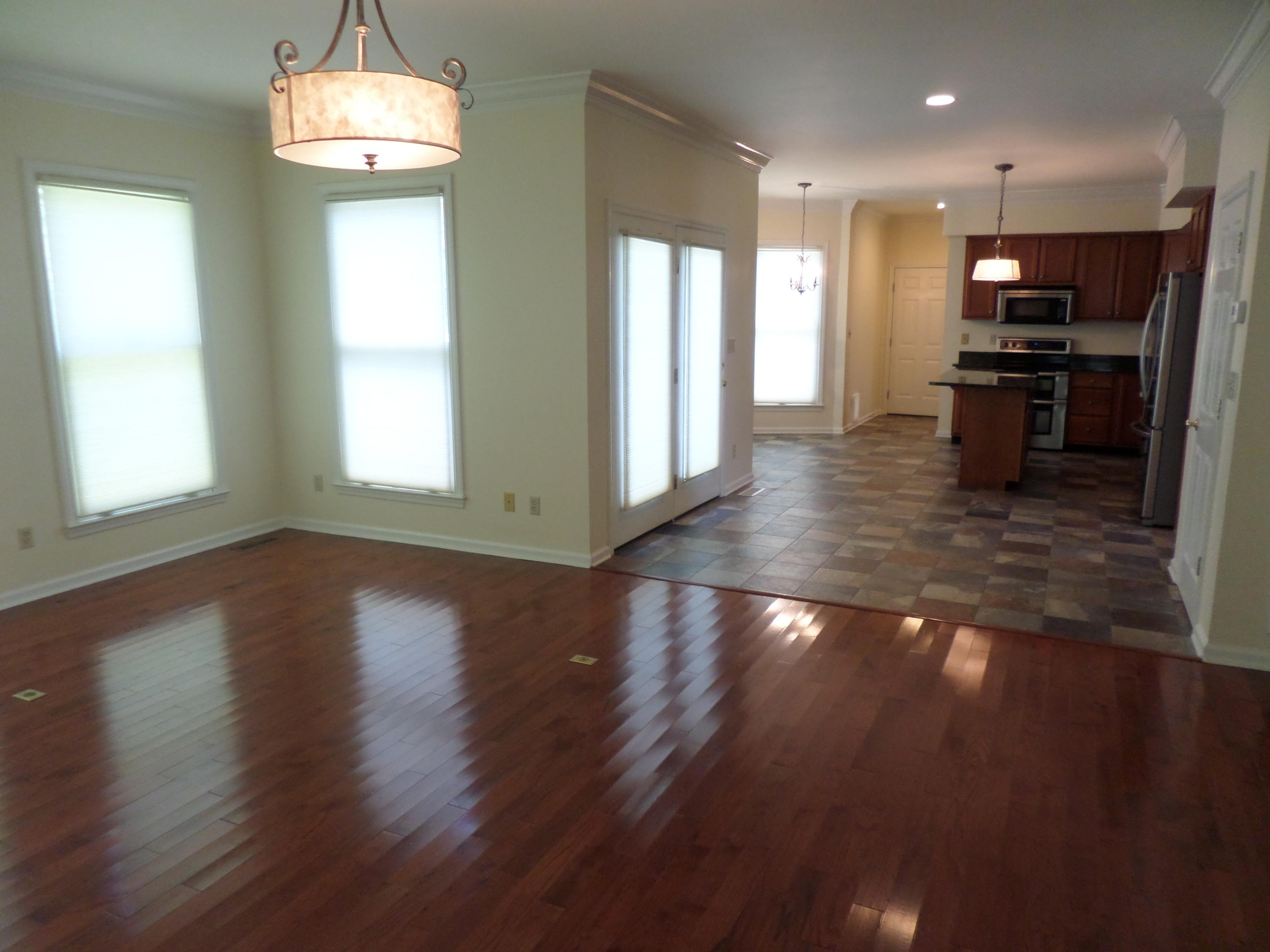 18 Radisson Cove Oak Ridge, TN 37830 - Photo 12 of 40 Family room 2