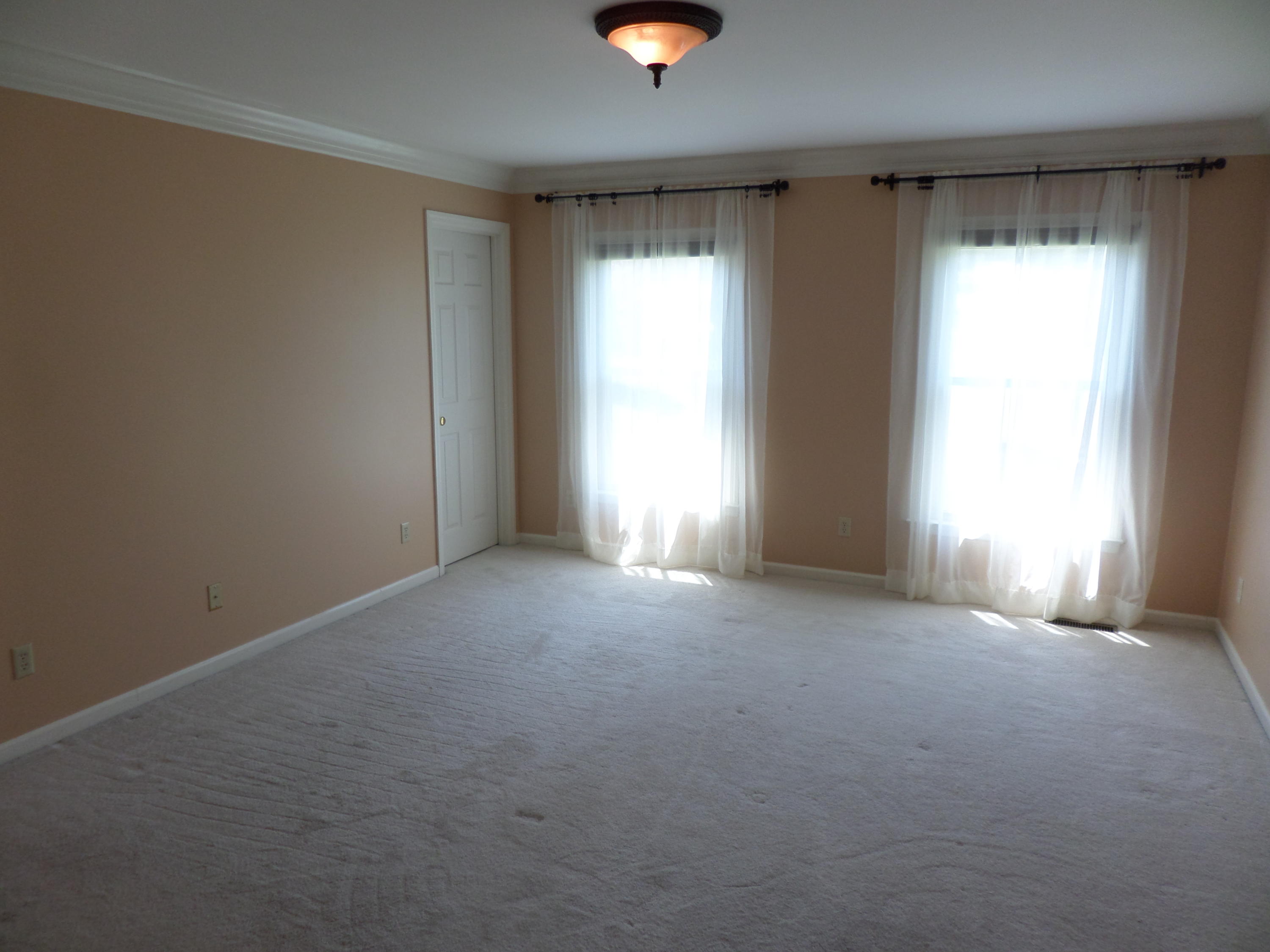 18 Radisson Cove Oak Ridge, TN 37830 - Photo 15 of 40 Master bedroom
