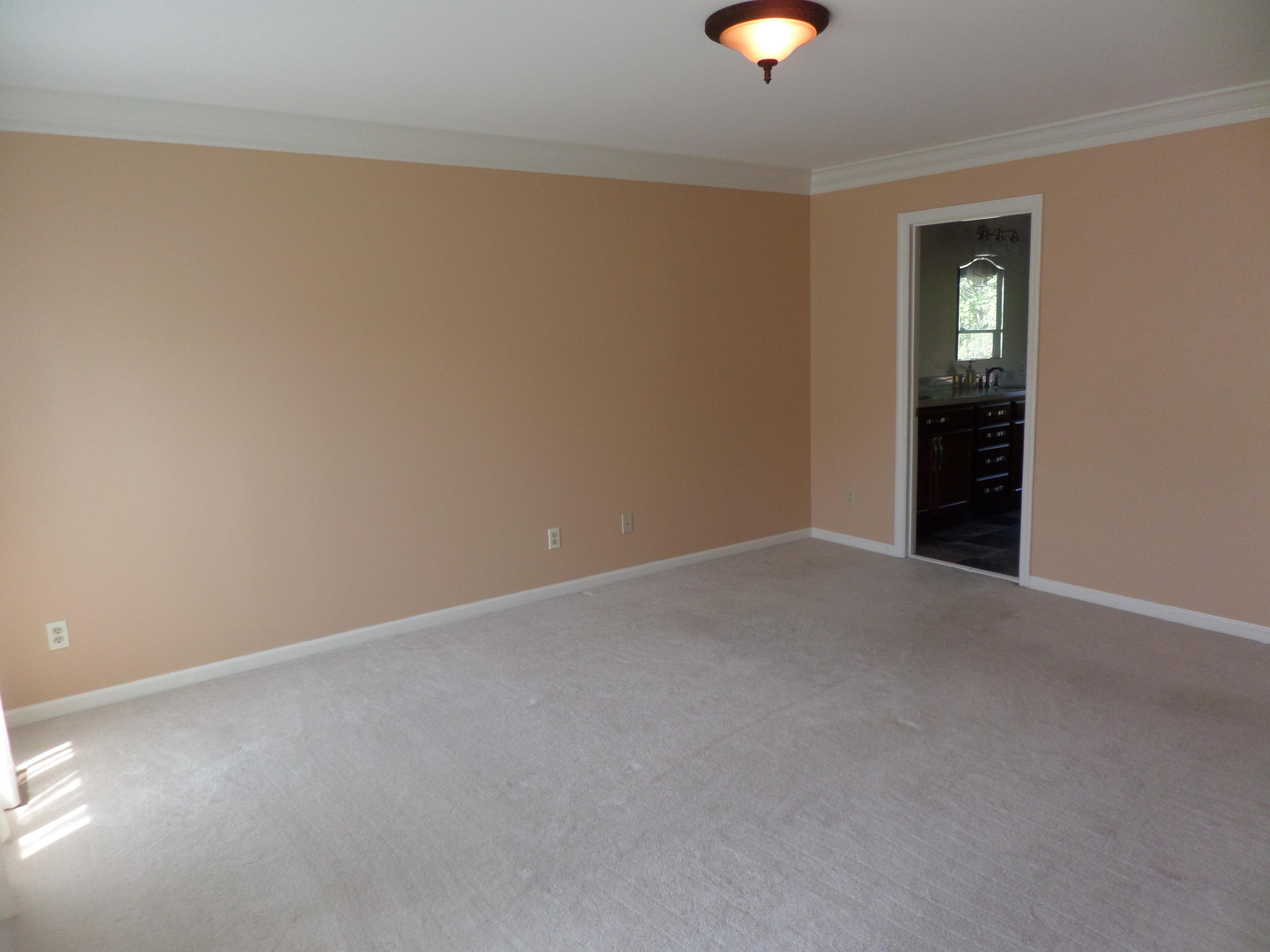 18 Radisson Cove Oak Ridge, TN 37830 - Photo 16 of 40 Master bedroom 2