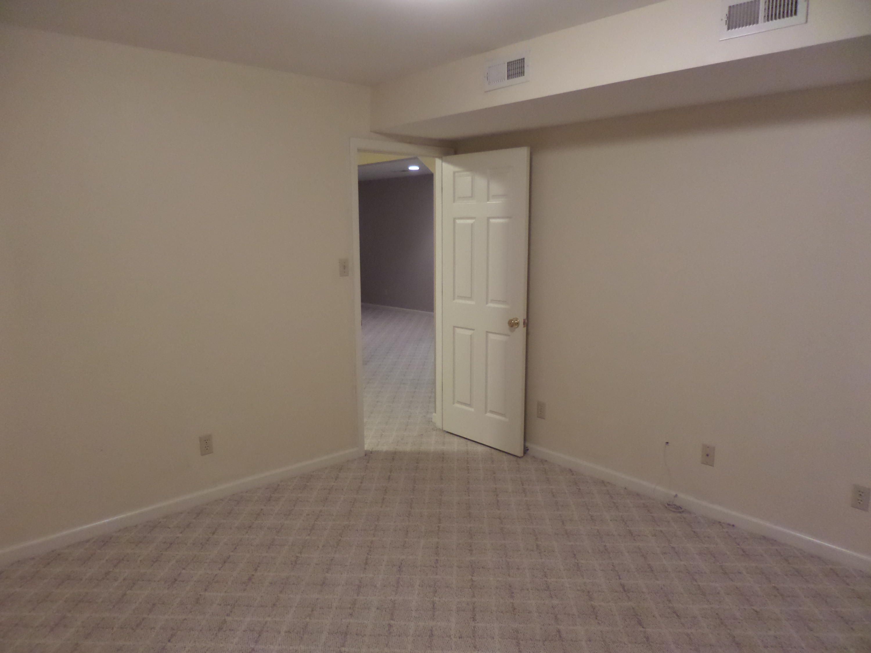 18 Radisson Cove Oak Ridge, TN 37830 - Photo 28 of 40 Bedroom 4