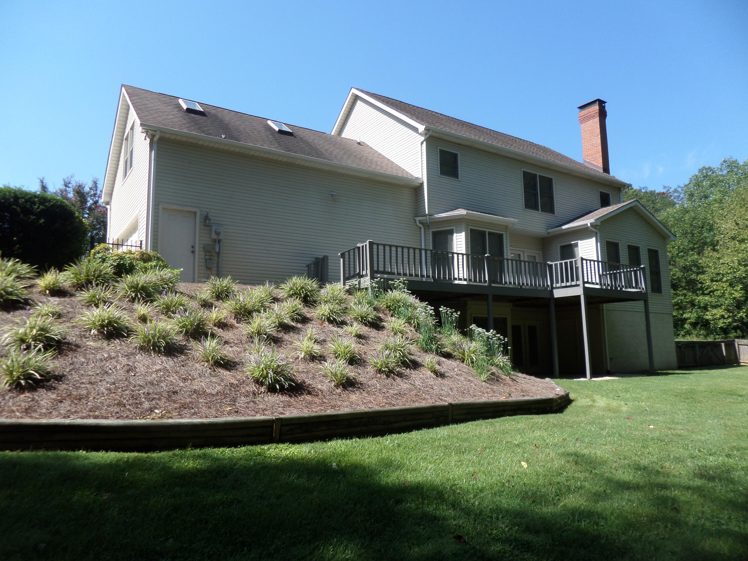 18 Radisson Cove Oak Ridge, TN 37830 - Photo 39 of 40 Back view