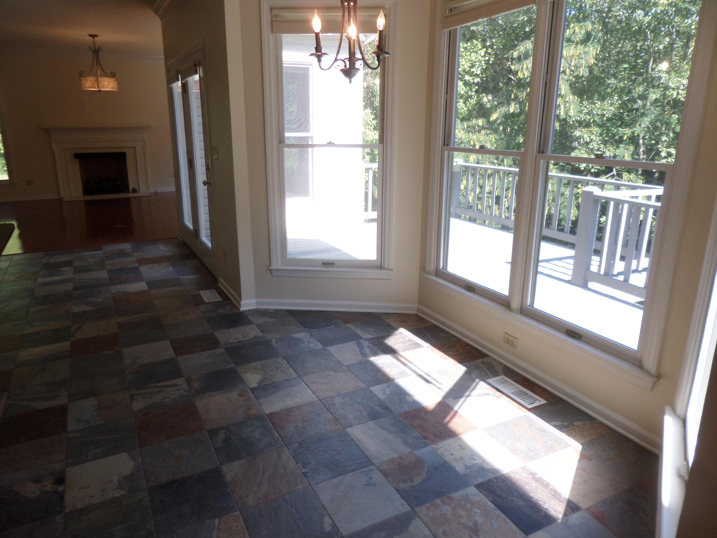 18 Radisson Cove Oak Ridge, TN 37830 - Photo 6 of 40 Breakfast area