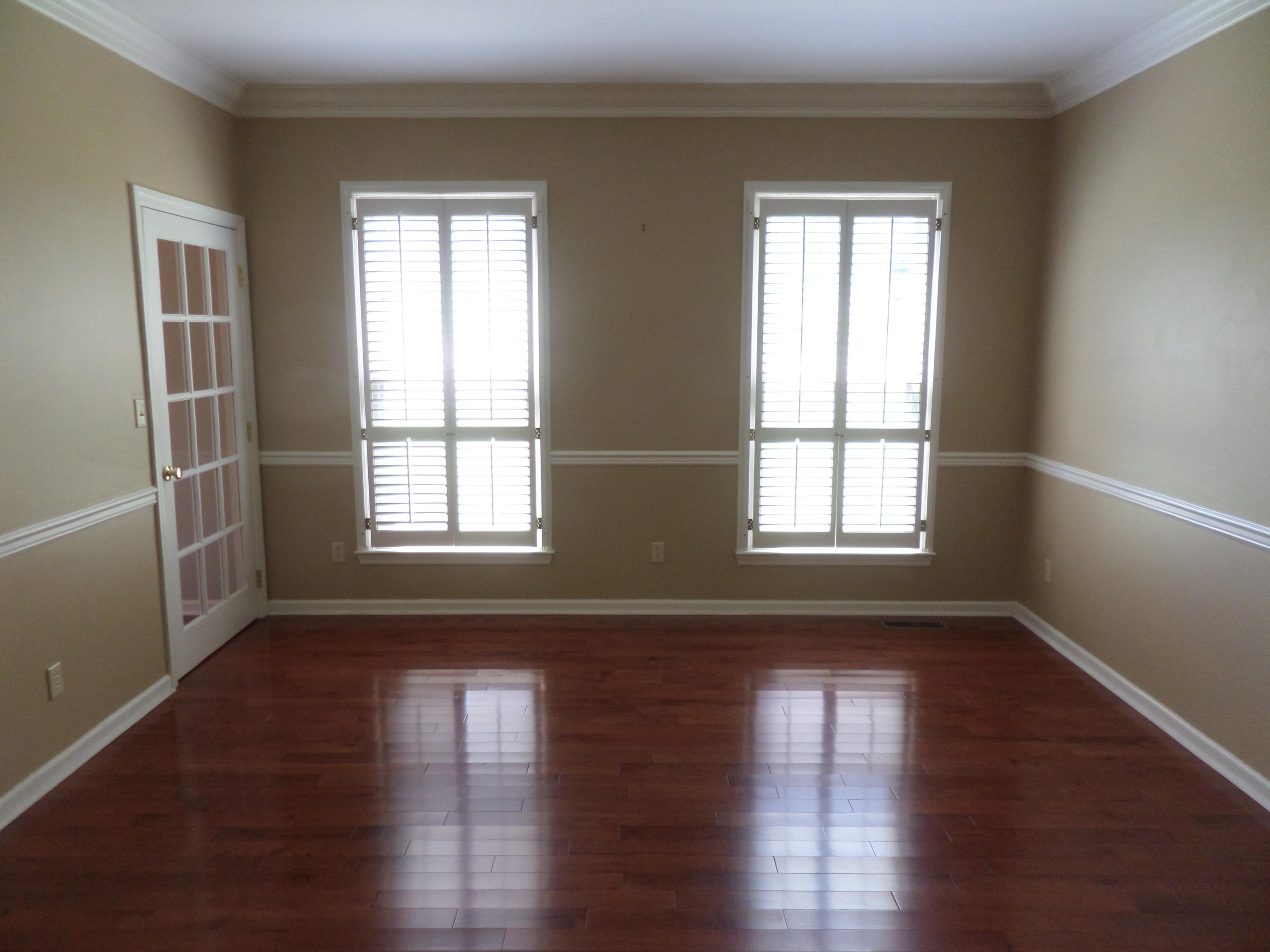 18 Radisson Cove Oak Ridge, TN 37830 - Photo 9 of 40 Living room