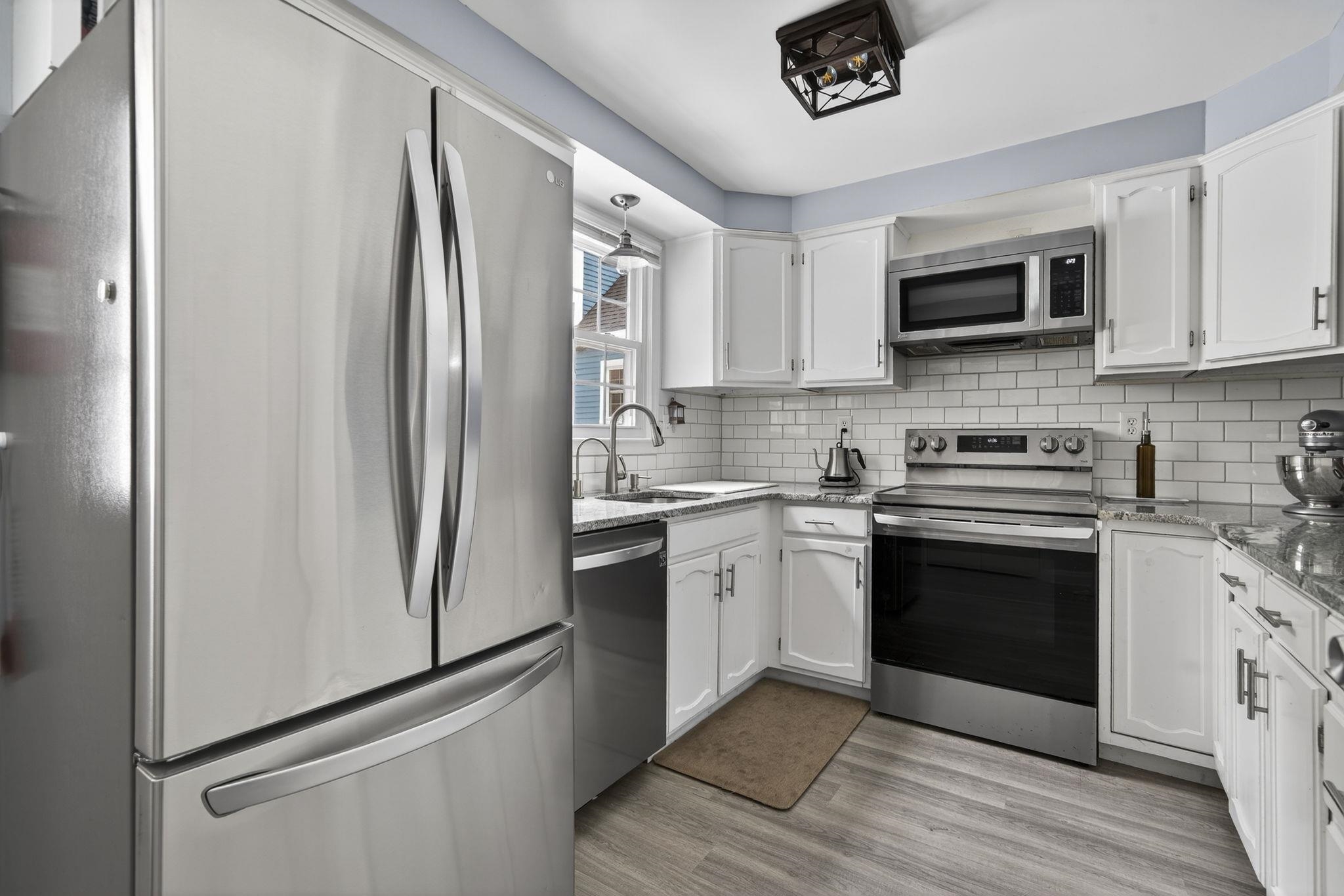 9 Donovan Court Merrimack, NH 03054 - Photo 13 of 37