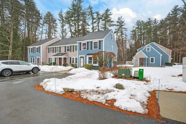 $365,000 | 9 Donovan Court, Merrimack, NH 03054