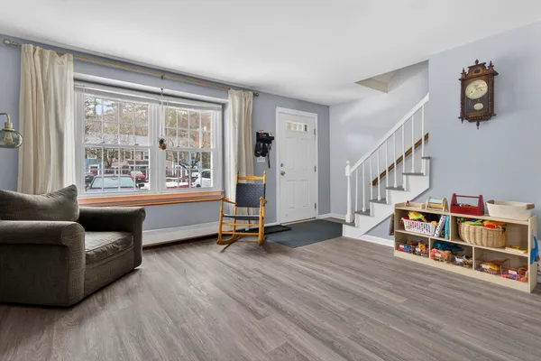 $365,000 | 9 Donovan Court, Merrimack, NH 03054