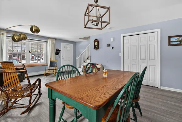 $365,000 | 9 Donovan Court, Merrimack, NH 03054