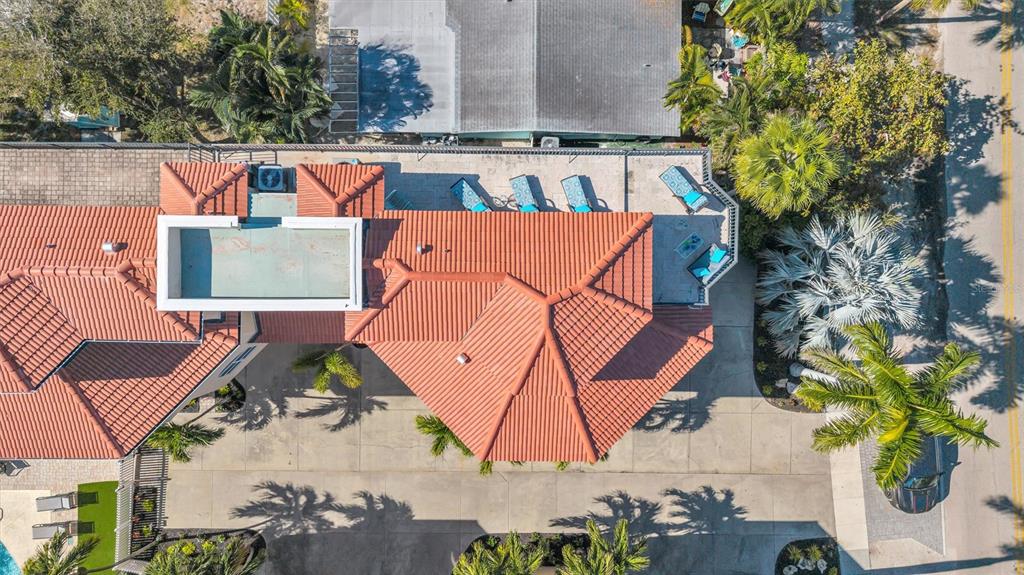 436 Canal Road, Unit A Sarasota, FL 34242 - Photo 11 of 94