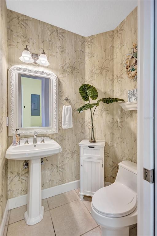 436 Canal Road, Unit A Sarasota, FL 34242 - Photo 40 of 94