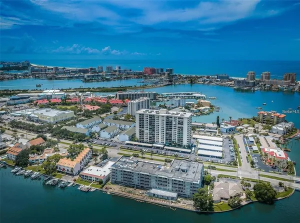 $2,500 | 400 Island Way, Unit 309, Clearwater Beach, FL 33767