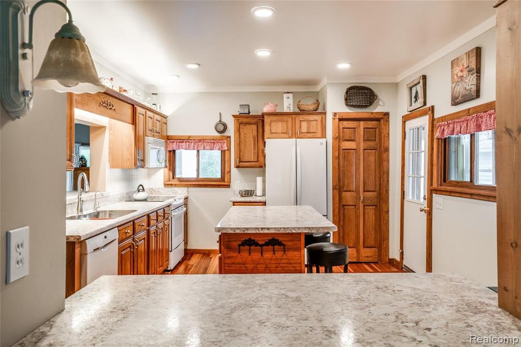 4308 Cook Road Swartz Creek, MI 48473 - Photo 23 of 44