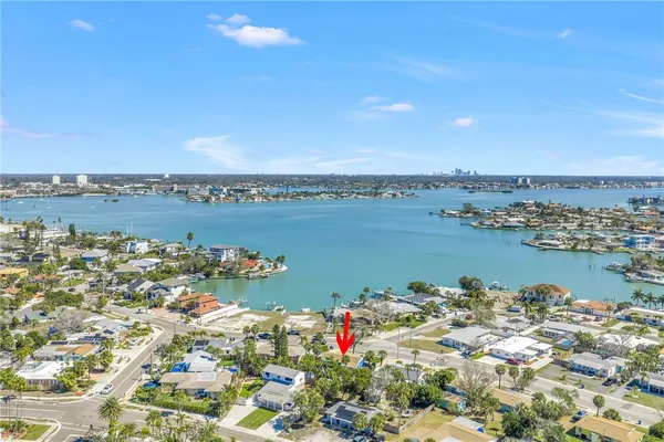 $3,995 | 6892 Gulf Winds Drive, Unit 1, St. Pete Beach, FL 33706