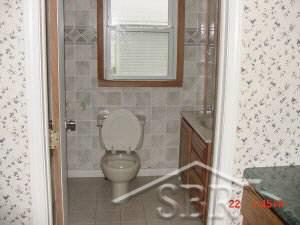701 34th Street Bay City, MI 48708 - Photo 5 of 7 20044203-4.JPG