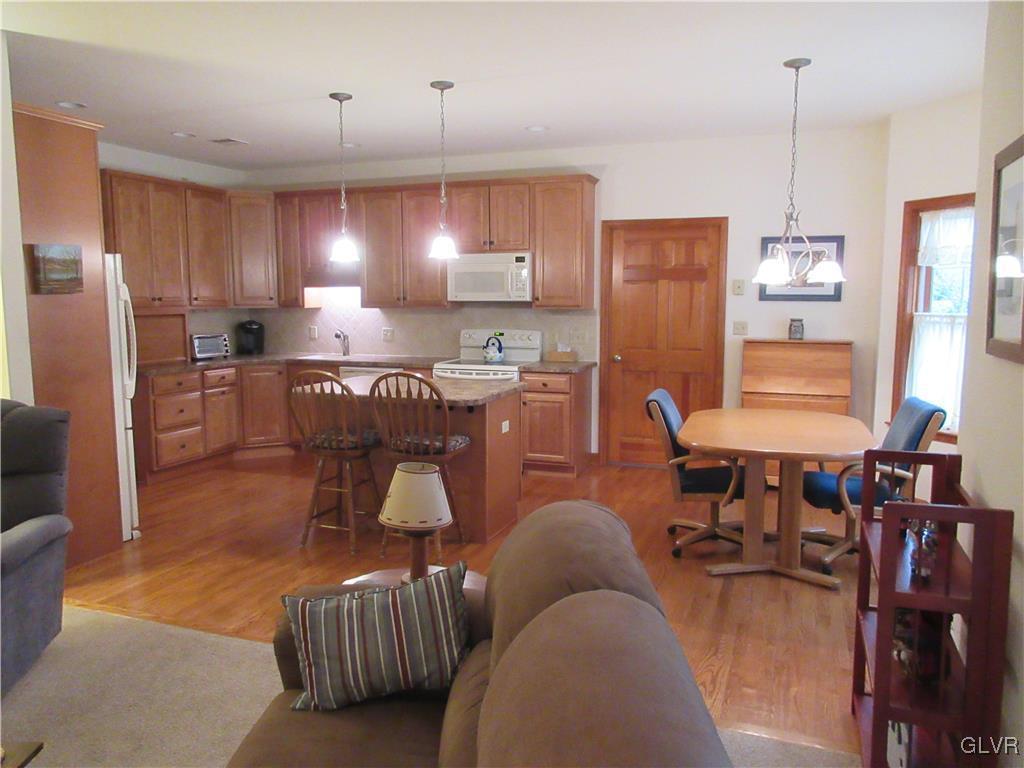 4198 Wellesley Road Bethlehem, PA 18017 - Photo 12 of 48 Open concept kitchen