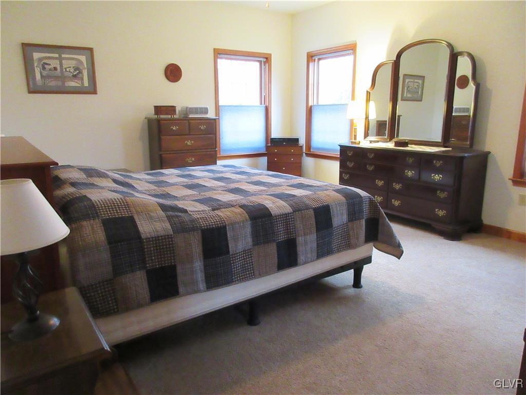 4198 Wellesley Road Bethlehem, PA 18017 - Photo 19 of 48 First floor master bedroom