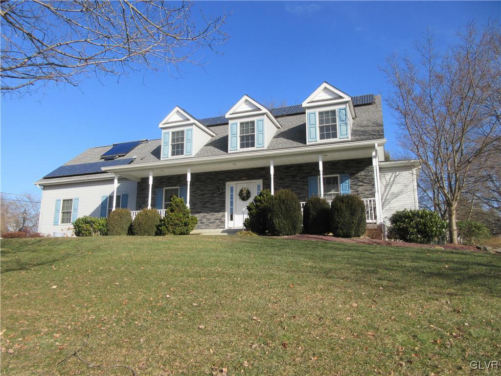 4198 Wellesley Road Bethlehem, PA 18017 - Photo 2 of 48 Southwest facing front