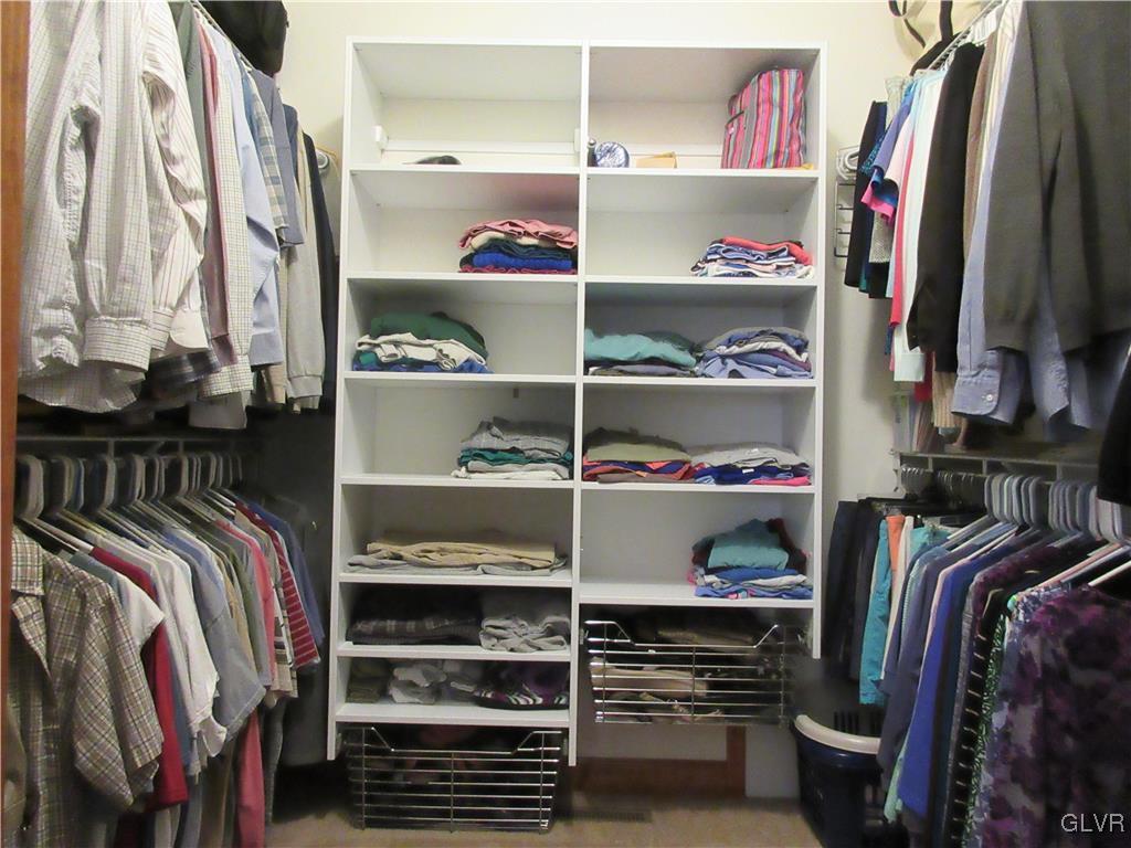 4198 Wellesley Road Bethlehem, PA 18017 - Photo 21 of 48 Master bedroom walk in closet