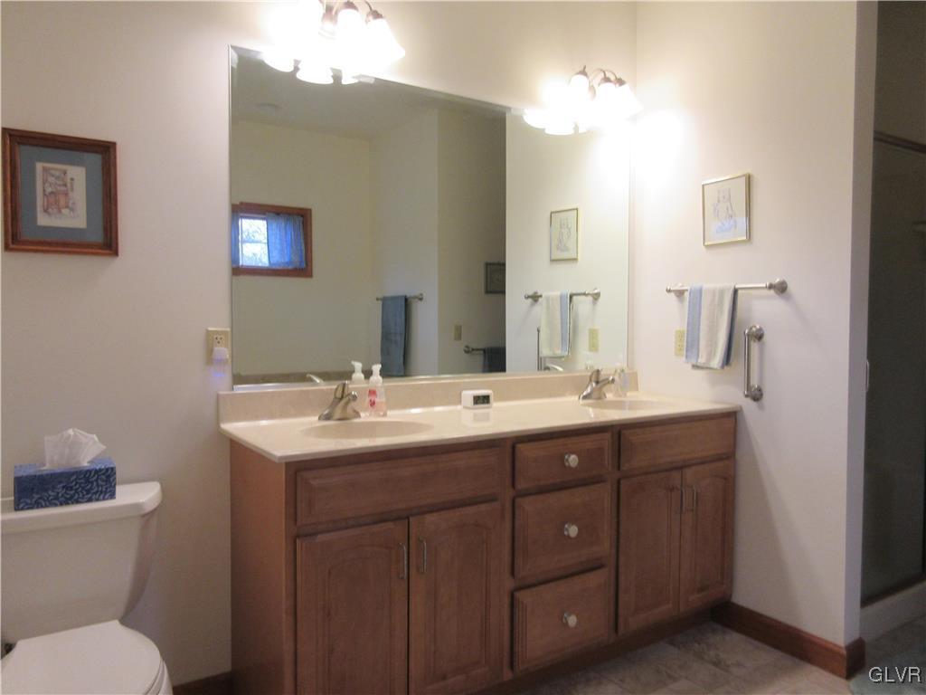 4198 Wellesley Road Bethlehem, PA 18017 - Photo 24 of 48 Gallery Image 24
