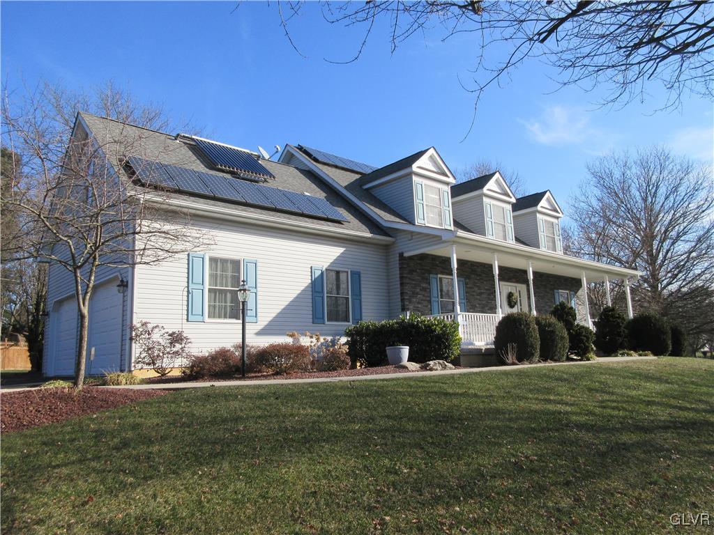 4198 Wellesley Road Bethlehem, PA 18017 - Photo 3 of 48 Solar powered savings!