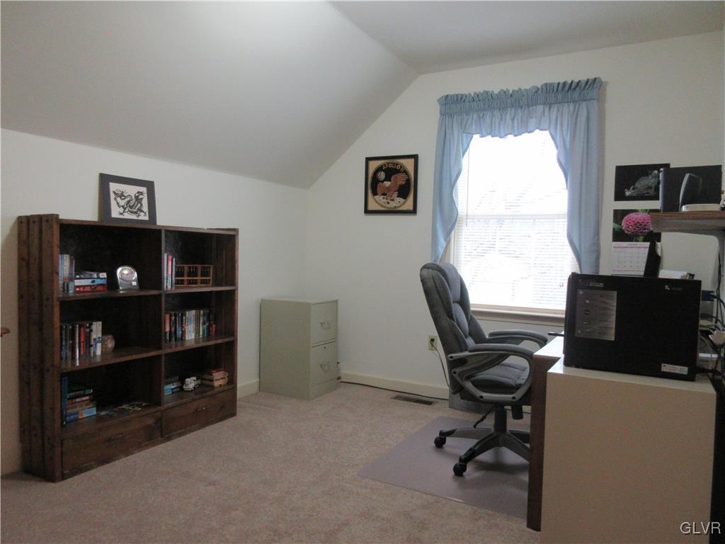 4198 Wellesley Road Bethlehem, PA 18017 - Photo 34 of 48 Bedroom 3