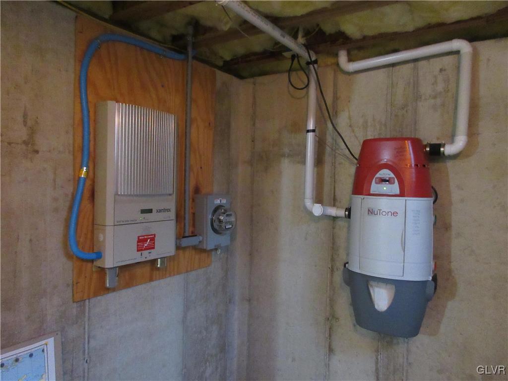 4198 Wellesley Road Bethlehem, PA 18017 - Photo 45 of 48 Solar inverter and central vacuum